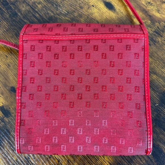Fendi Red Monogram Logo Pattern Square Shoulder Bag Crossbody Purse Made In Ital - Picture 3 of 16